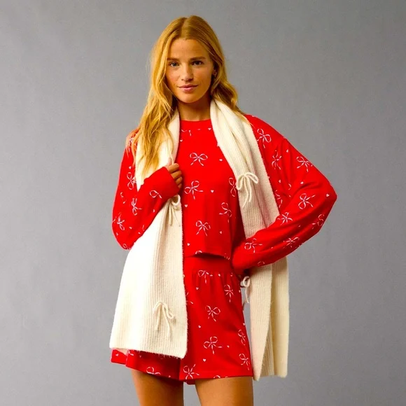 🎀 American Eagle Bow Plush PJ Set ❤️ - Picture 2 of 4